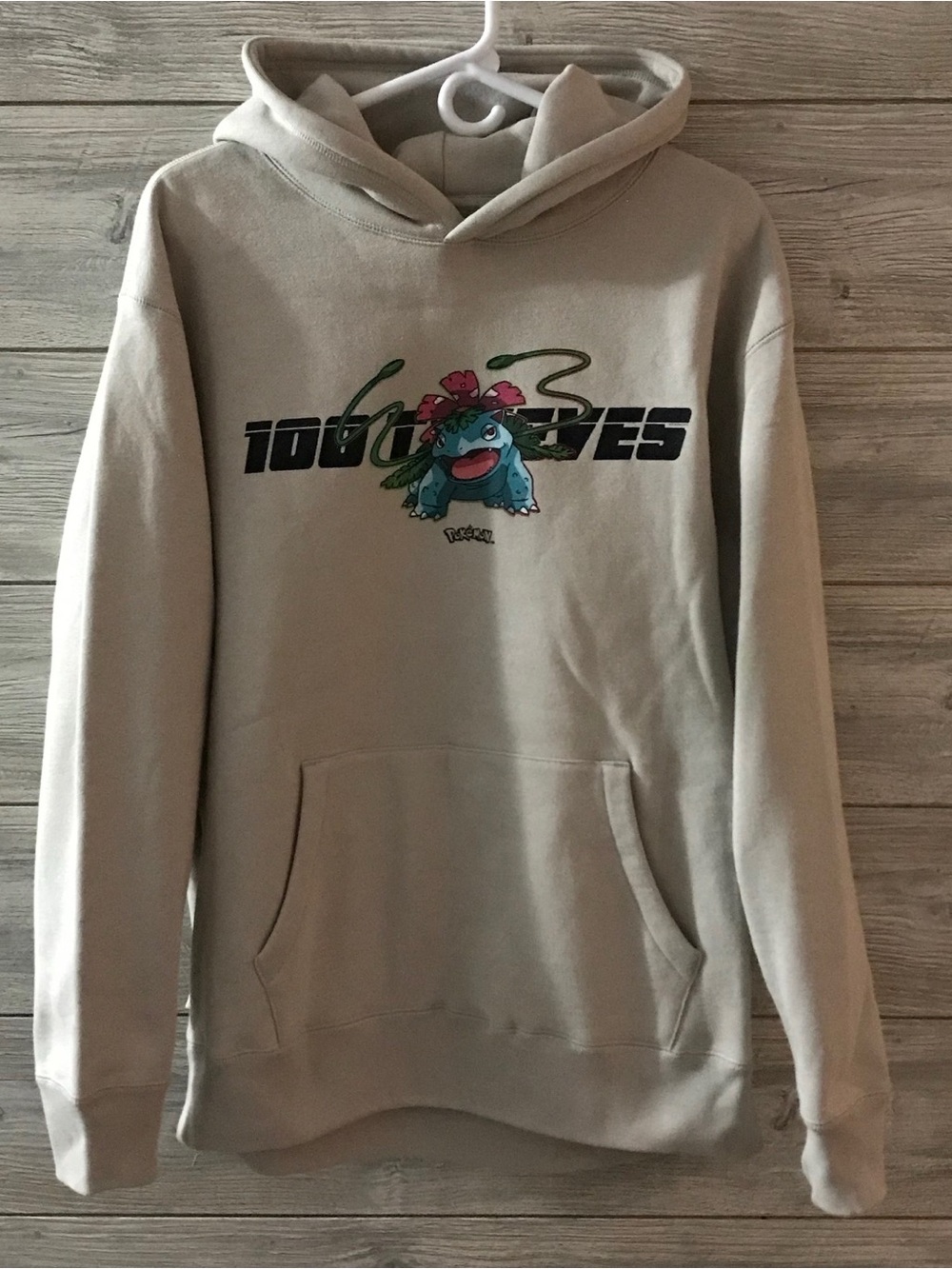 BN 100 Thieves Pokémon Venosaur Graphic Pullover Hoodie